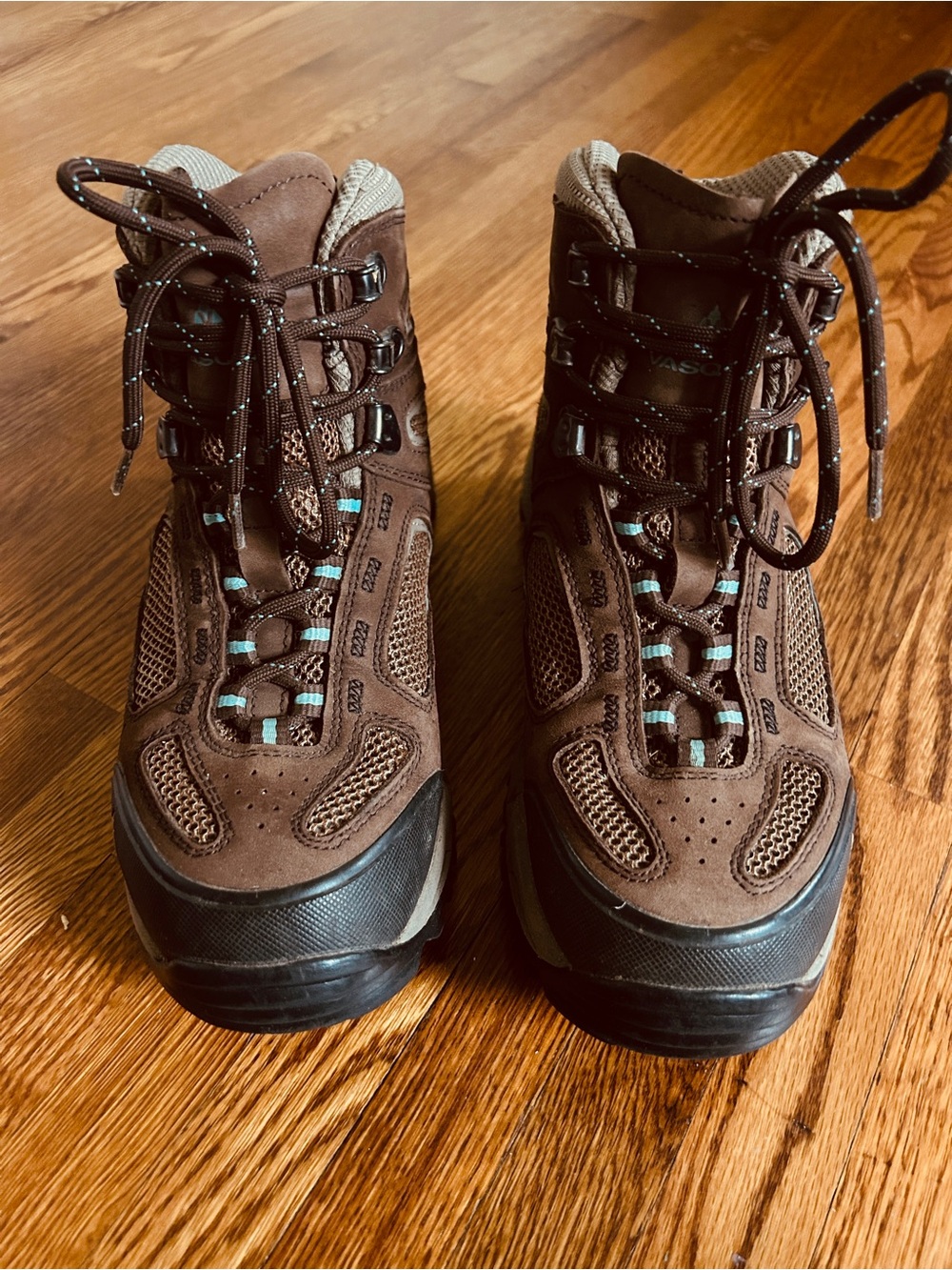 Vasque Breeze 2.0 GTX women’s hiking boot 7.5M